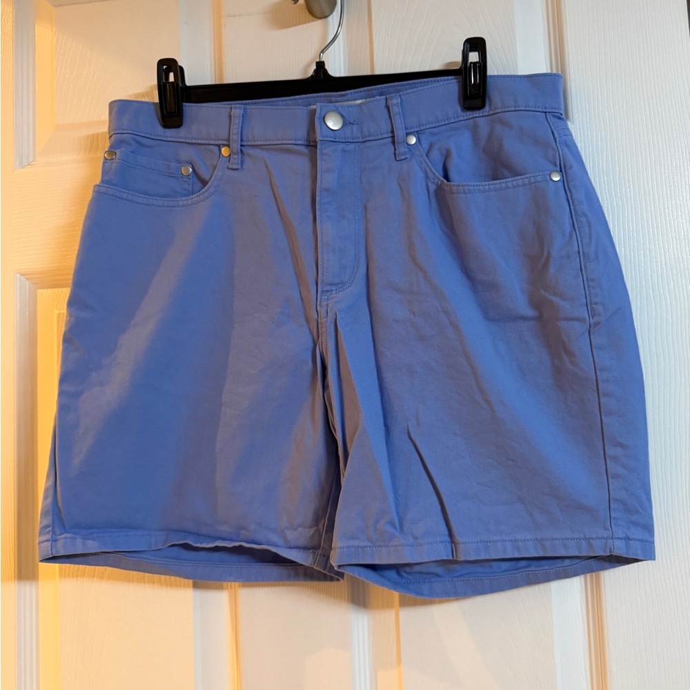 Amazon Essentials Men's Blue Flat Front Shorts